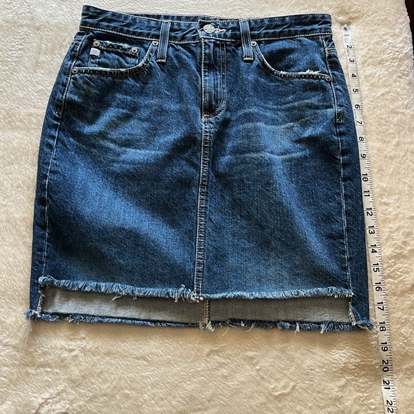 AG-ED DENIM, Adriano Goldschmied, The Erin pencil skirt distressed perfectly W-4 - Picture 2 of 11